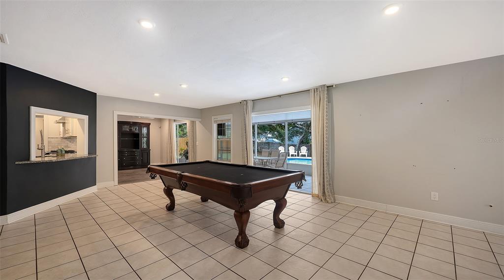 3820 Wilkinson Road Sarasota, FL 34233 - Photo 10 of 29 Gallery Image 10