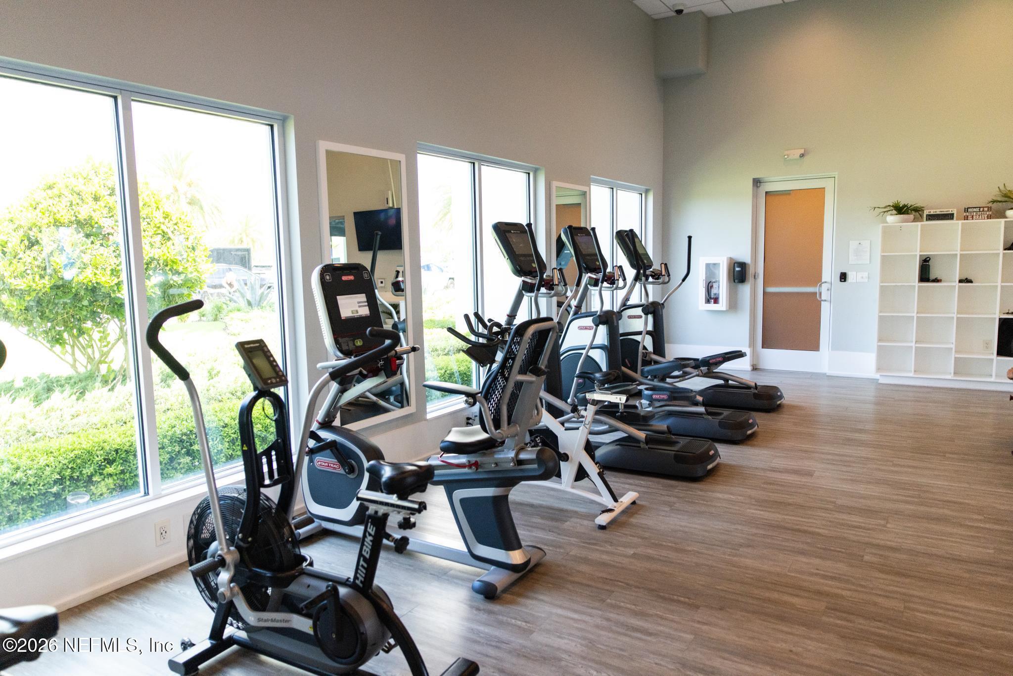 439 Rum Runner Way St. Johns, FL 32259 - Photo 81 of 82 a view of a room with gym equipment