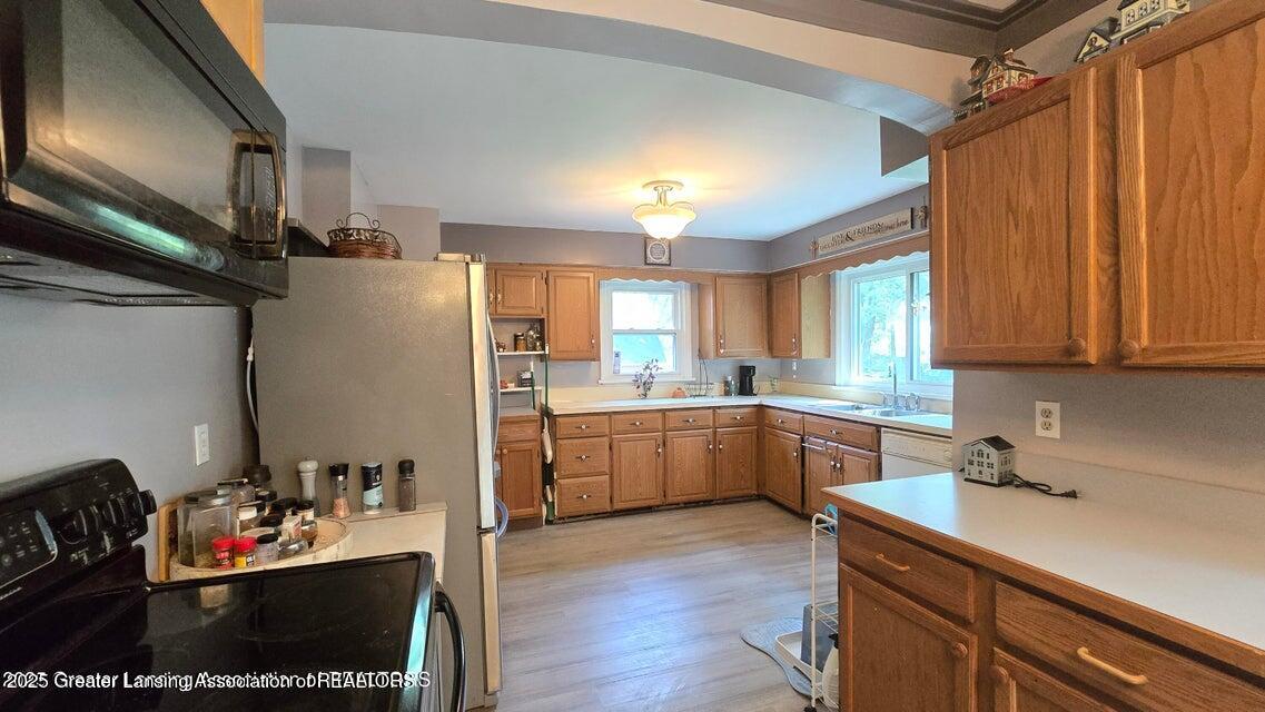 2409 Hulett Road Okemos, MI 48864 - Photo 14 of 38 20250811190912540481000000-o