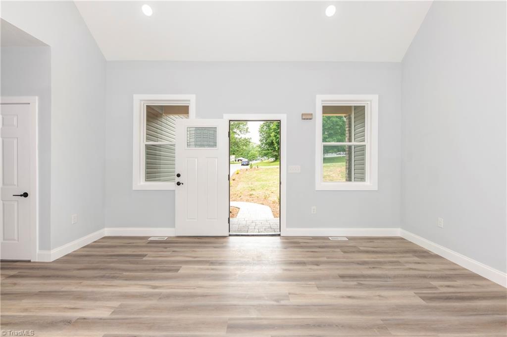 475 Timber Ridge Road Kernersville, NC 27284 - Photo 11 of 43 Front door entrance into living room.