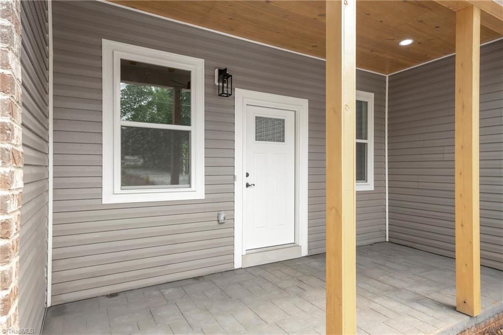 475 Timber Ridge Road Kernersville, NC 27284 - Photo 5 of 43 Perfect for 2 rocking chairs!