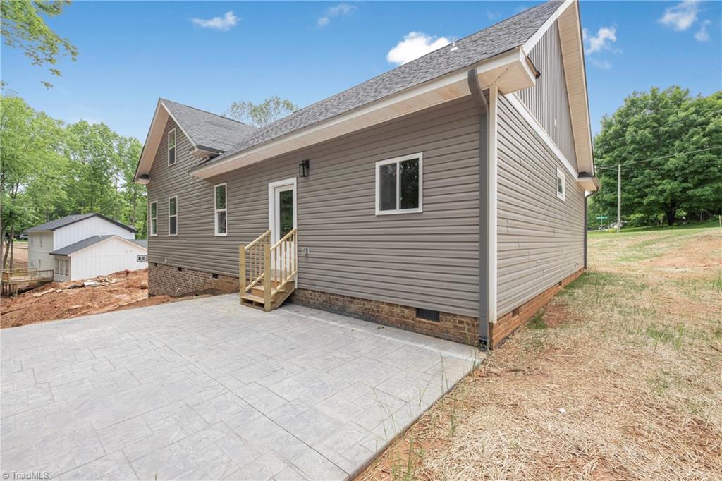 475 Timber Ridge Road Kernersville, NC 27284 - Photo 8 of 43 Patio.