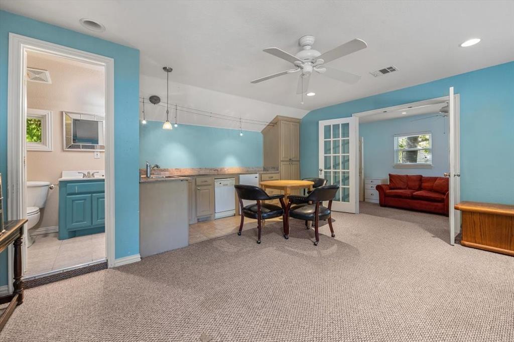 1929 Berkeley Place Fort Worth, TX 76110 - Photo 32 of 34 a view of a livingroom with furniture and a window