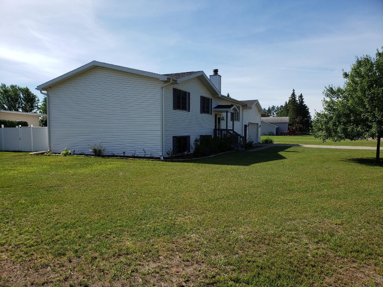 1192 East King Road Tomahawk, WI 54487 - Photo 2 of 45 Gallery Image 2