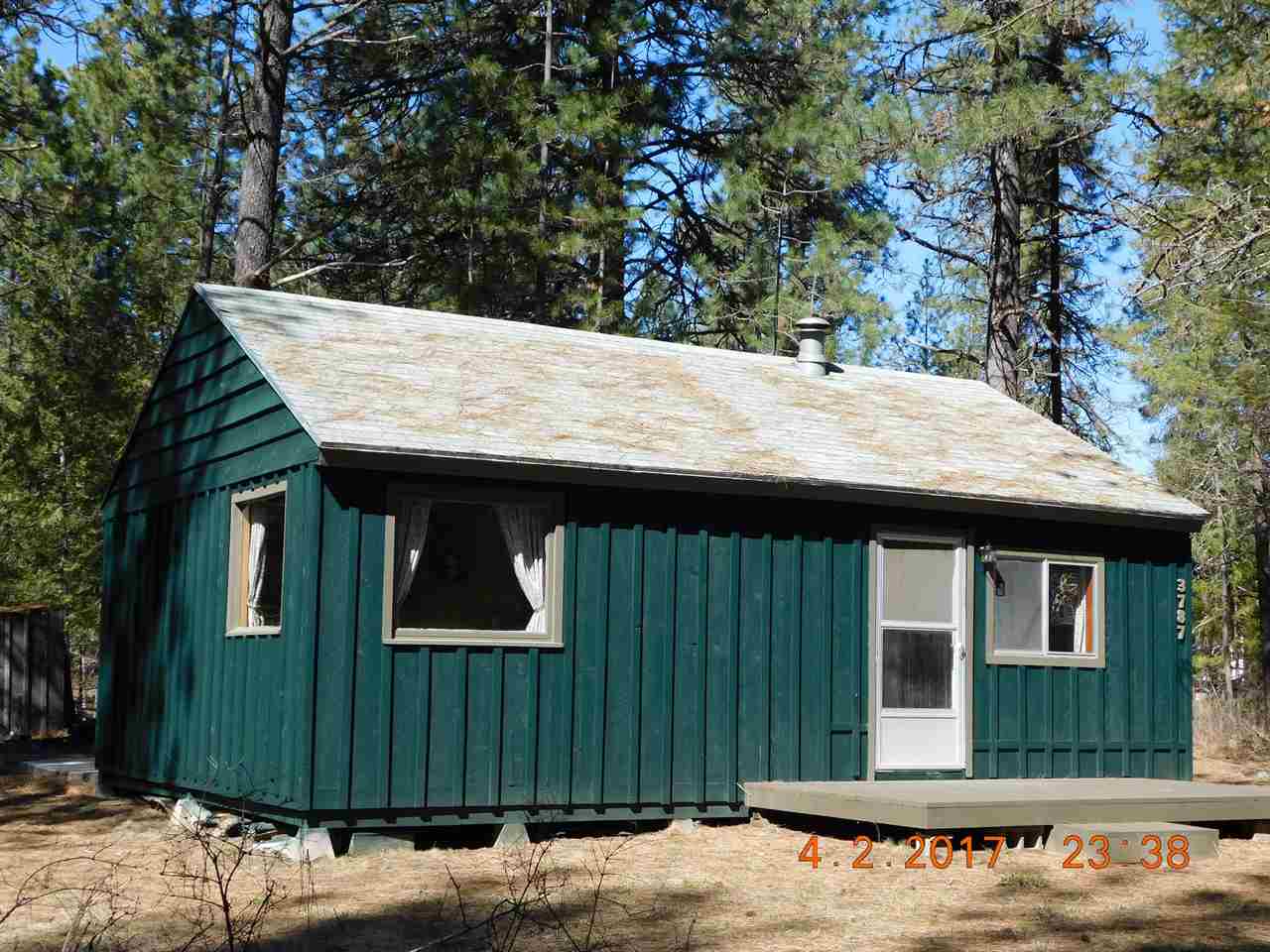 3787 Red Cedar Road Loon Lake, WA 99148 - Photo 1 of 13 Gallery Image 1