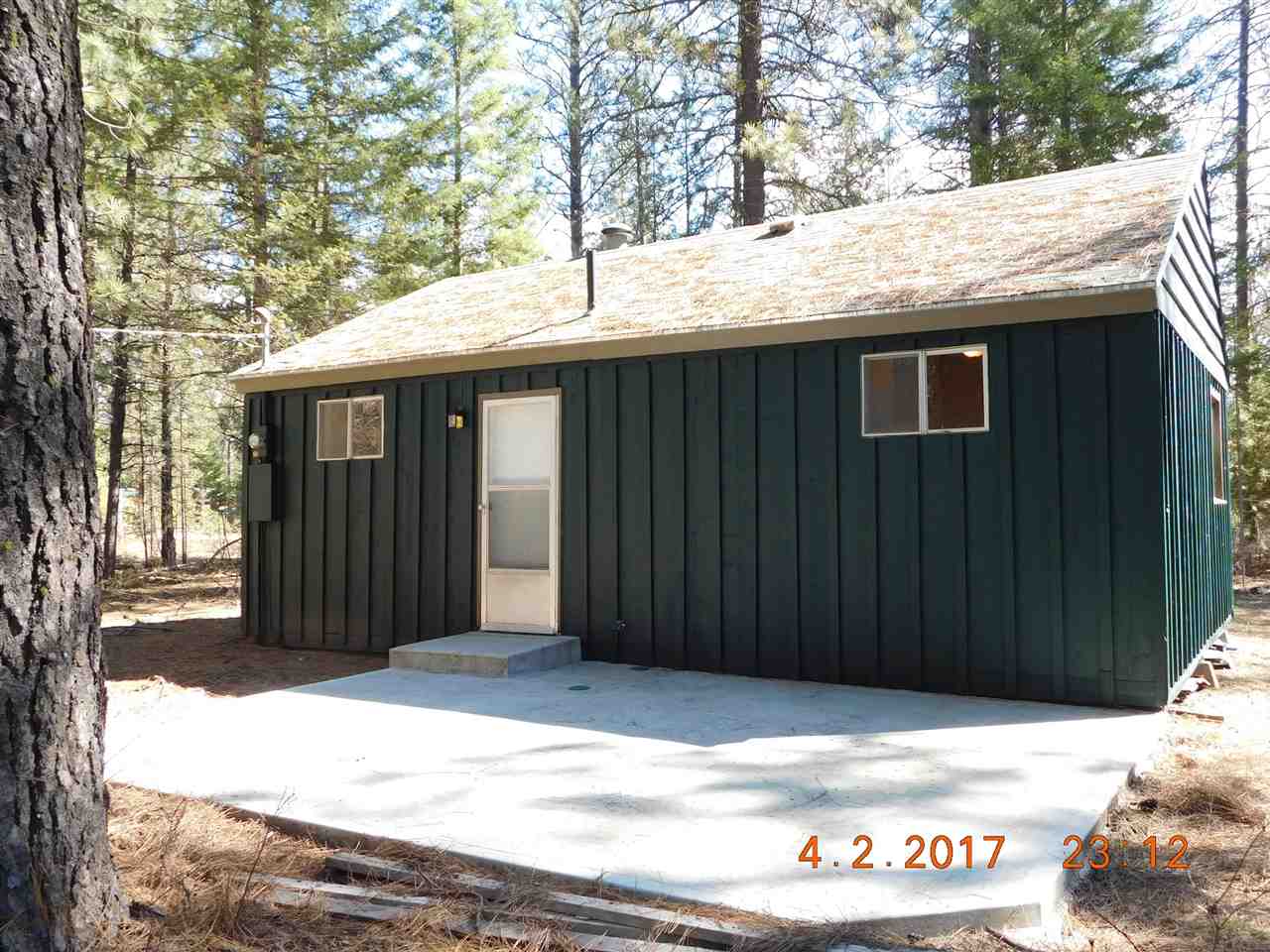 3787 Red Cedar Road Loon Lake, WA 99148 - Photo 2 of 13 Gallery Image 2