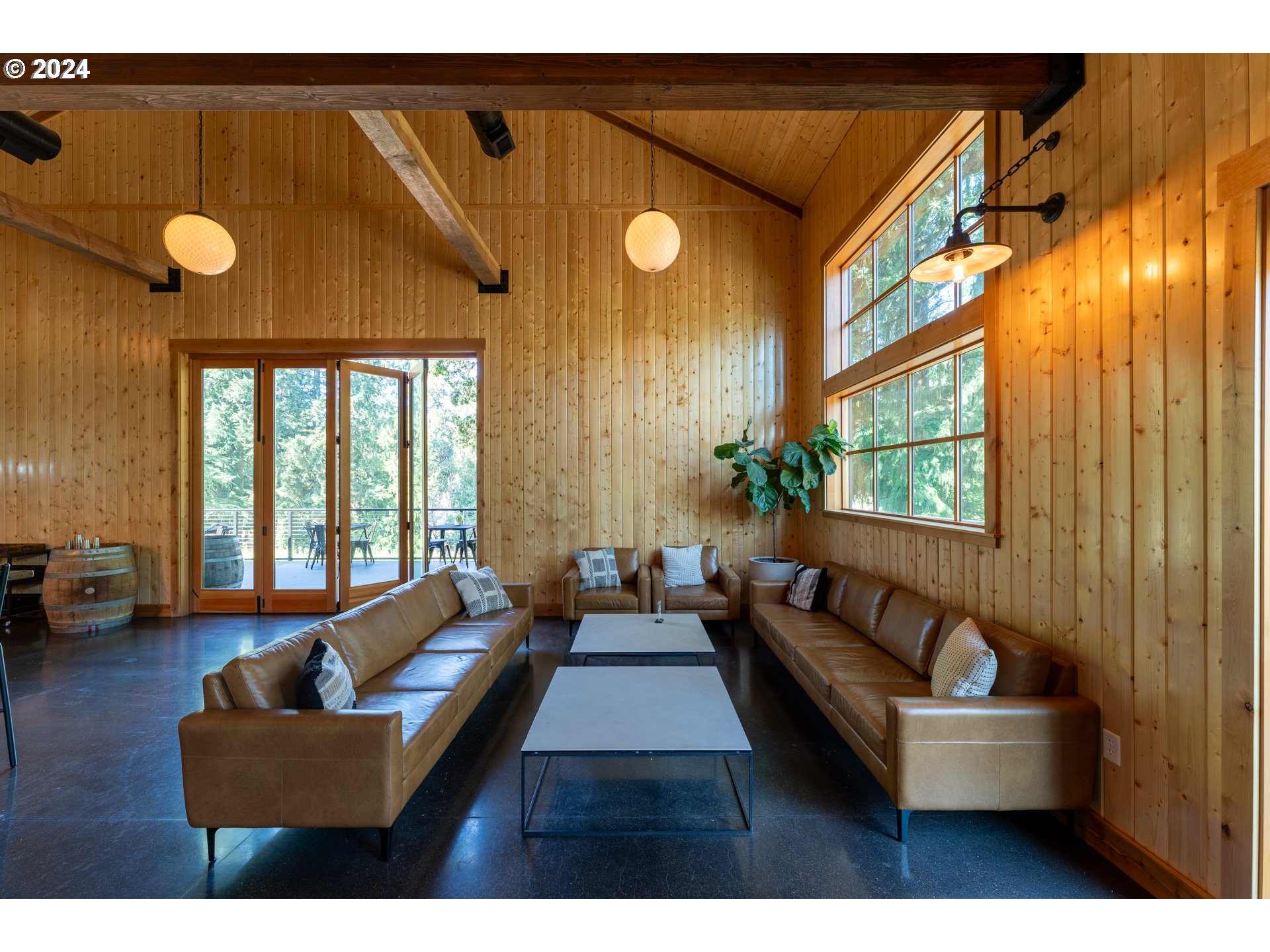 18055 Southwest Seiffert Road Sherwood, OR 97140 - Photo 27 of 48