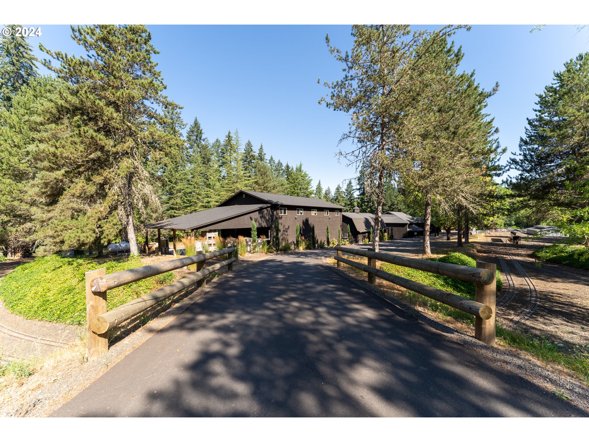 18055 Southwest Seiffert Road Sherwood, OR 97140 - Photo 39 of 48