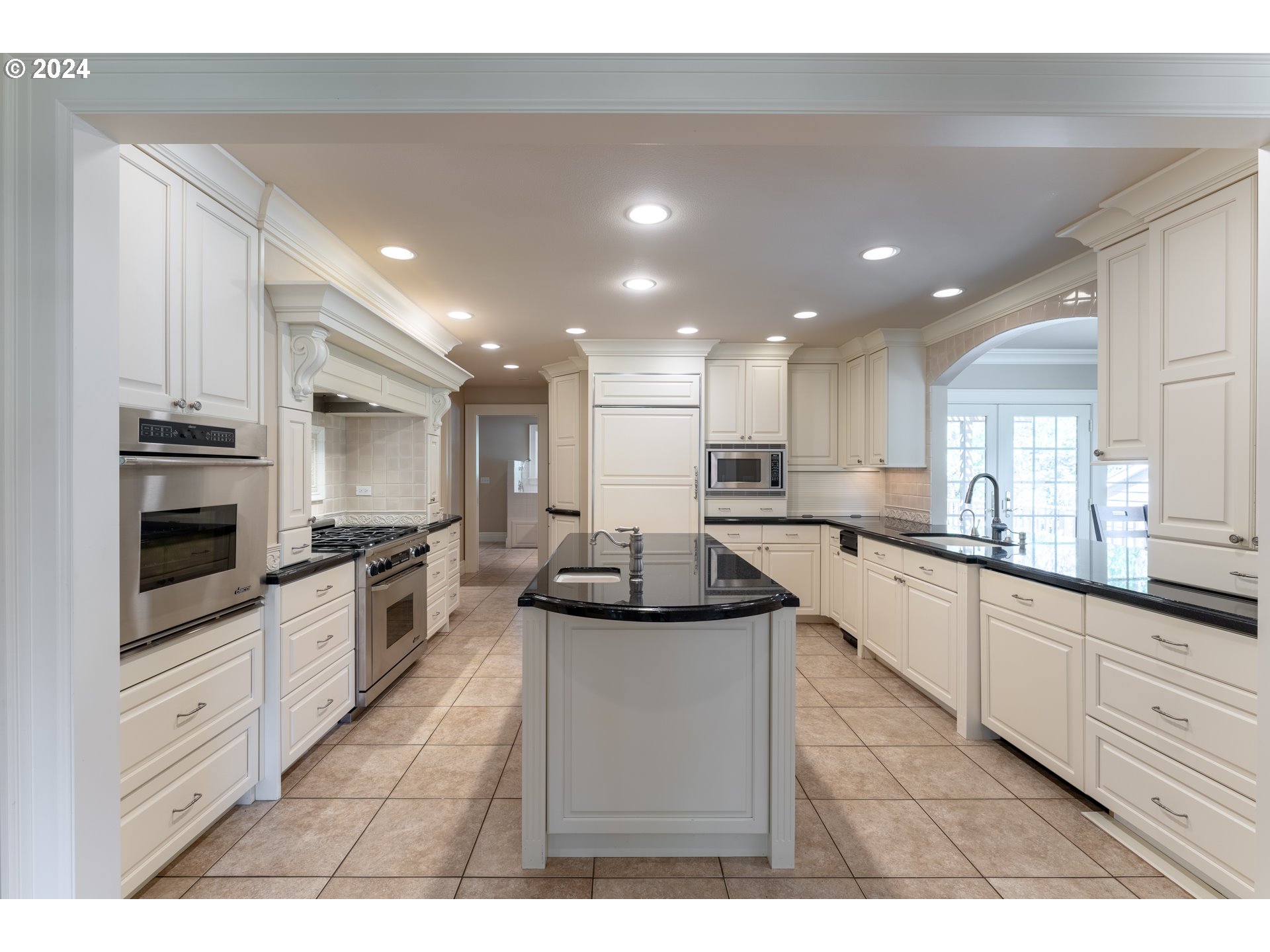 18055 Southwest Seiffert Road Sherwood, OR 97140 - Photo 6 of 48