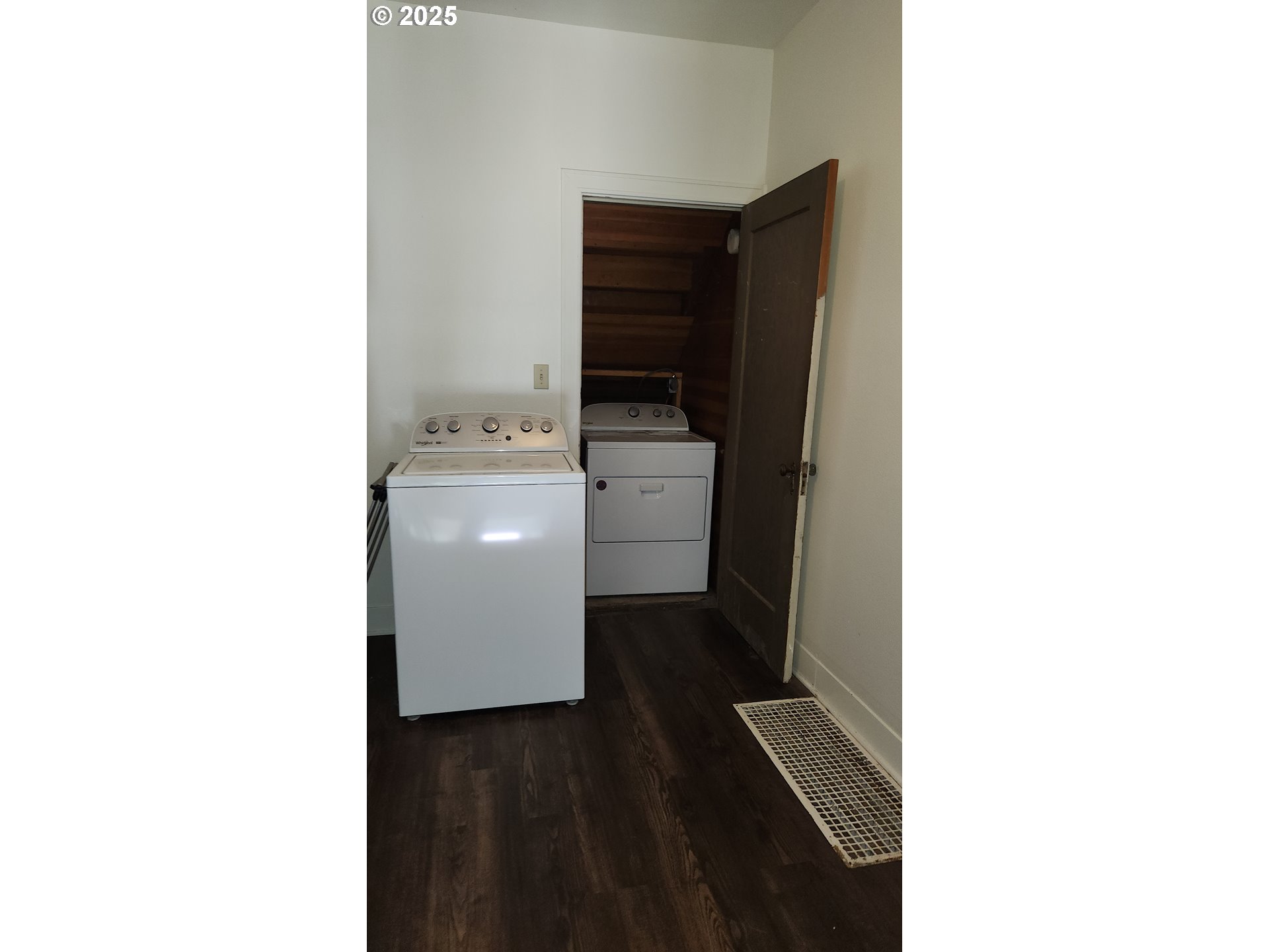 315 Gale Street Heppner, OR 97836 - Photo 31 of 44 Laundry
