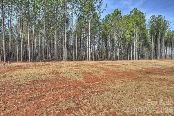 $474,000 | 2271 Lee Lawing Road, Lincolnton, NC 28092