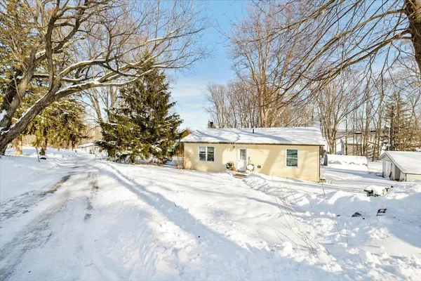 $349,000 | 91 Hathaway Inn Drive, St. Albans Town, VT 05488