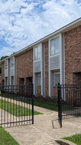 $1,800 | 8726 Elvin Drive, Unit B, Baton Rouge, LA 70810