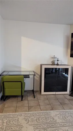 $1,800 | 8726 Elvin Drive, Unit B, Baton Rouge, LA 70810