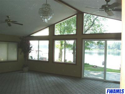 1770 East Poplar Road Columbia City, IN 46725 - Photo 3 of 12