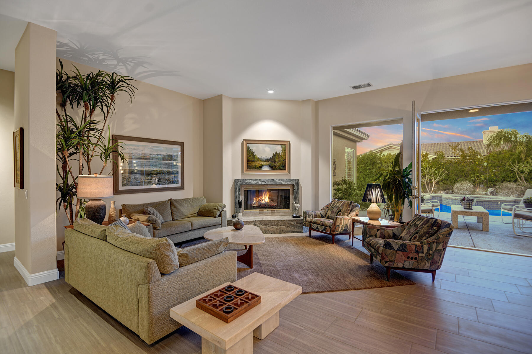 26 Scarborough Way Rancho Mirage, CA 92270 - Photo 11 of 65 LIVING ROOM TO POOL YARD MLS