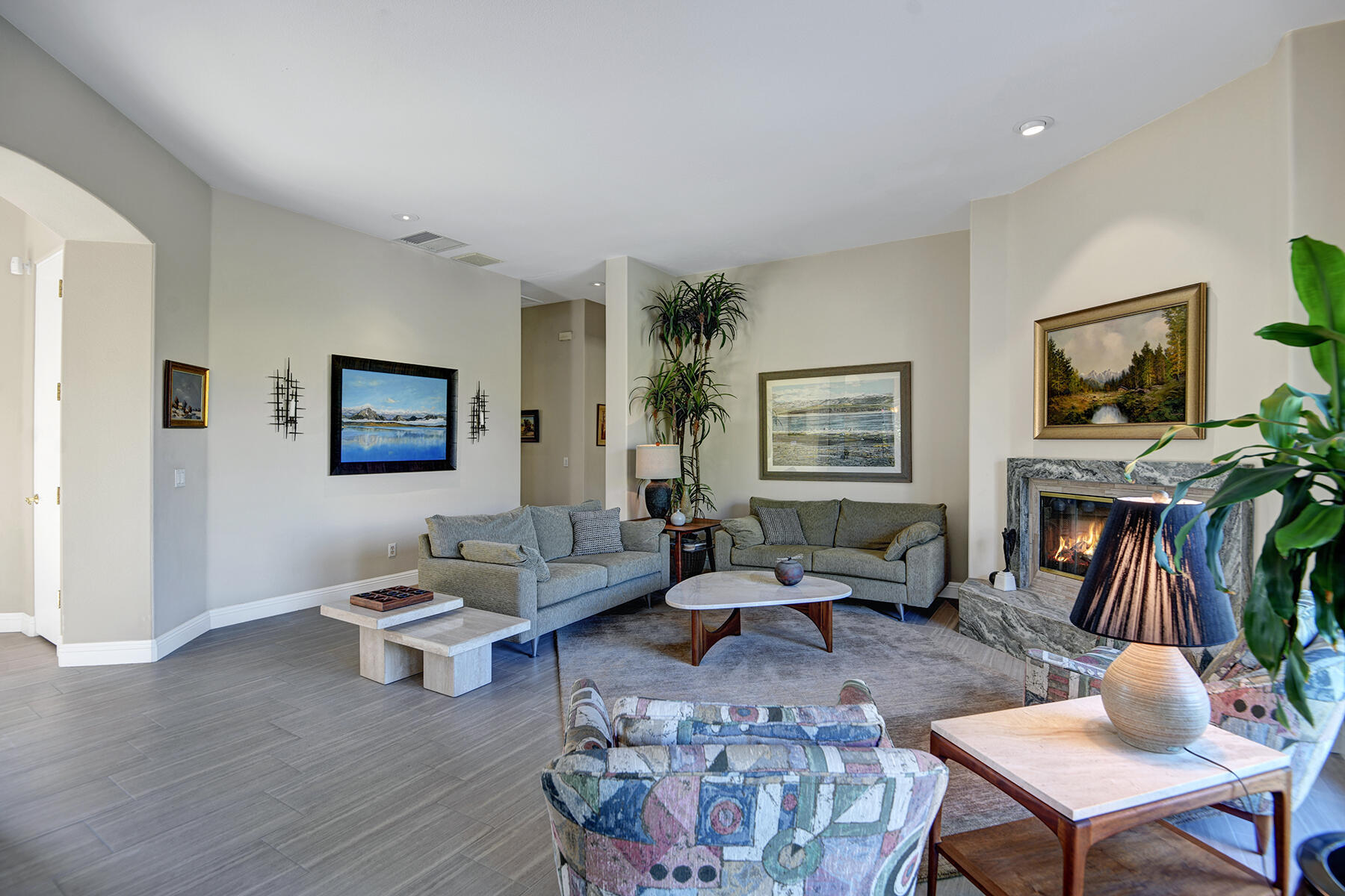 26 Scarborough Way Rancho Mirage, CA 92270 - Photo 13 of 65 LIVING ROOM CONTINUED.jpg mls