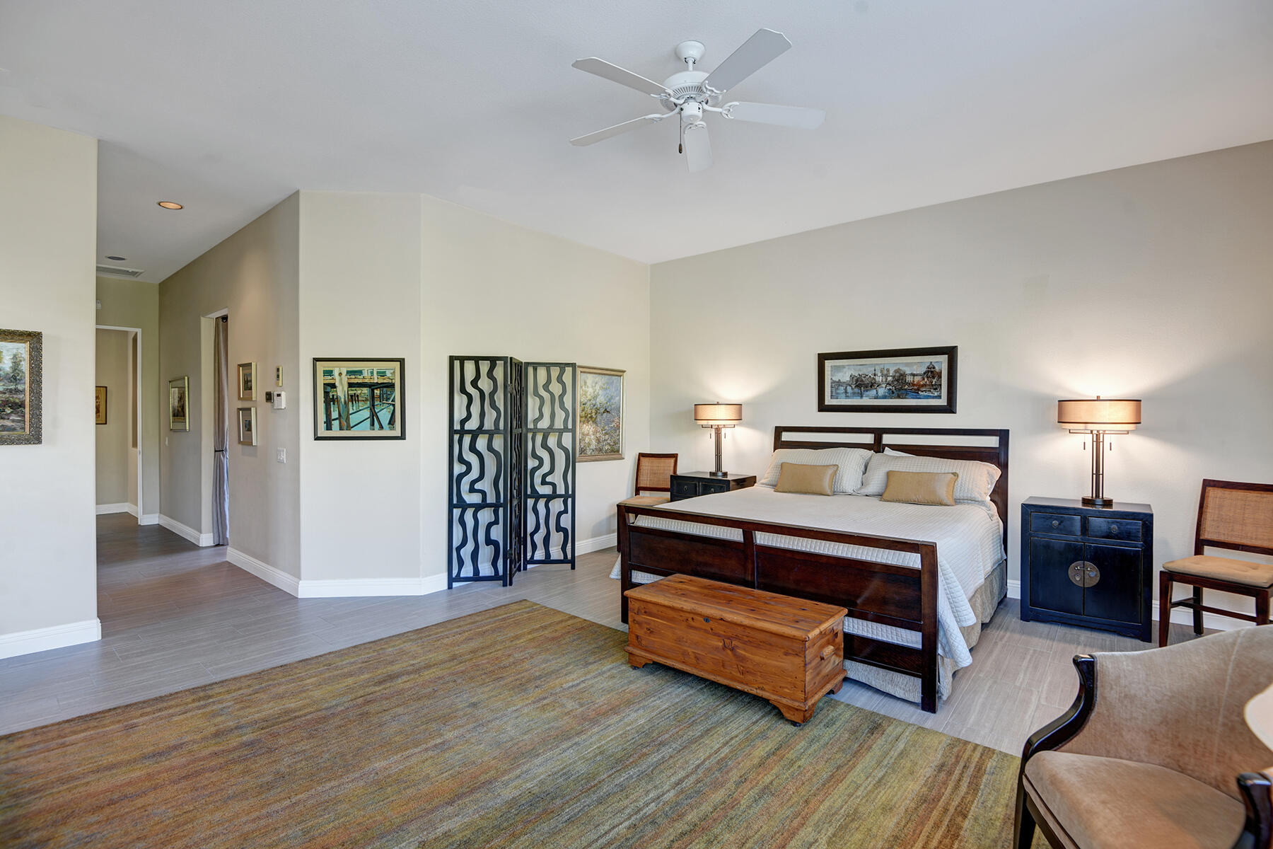 26 Scarborough Way Rancho Mirage, CA 92270 - Photo 36 of 65 BEDROOM 3 REVERSE.jpg mls