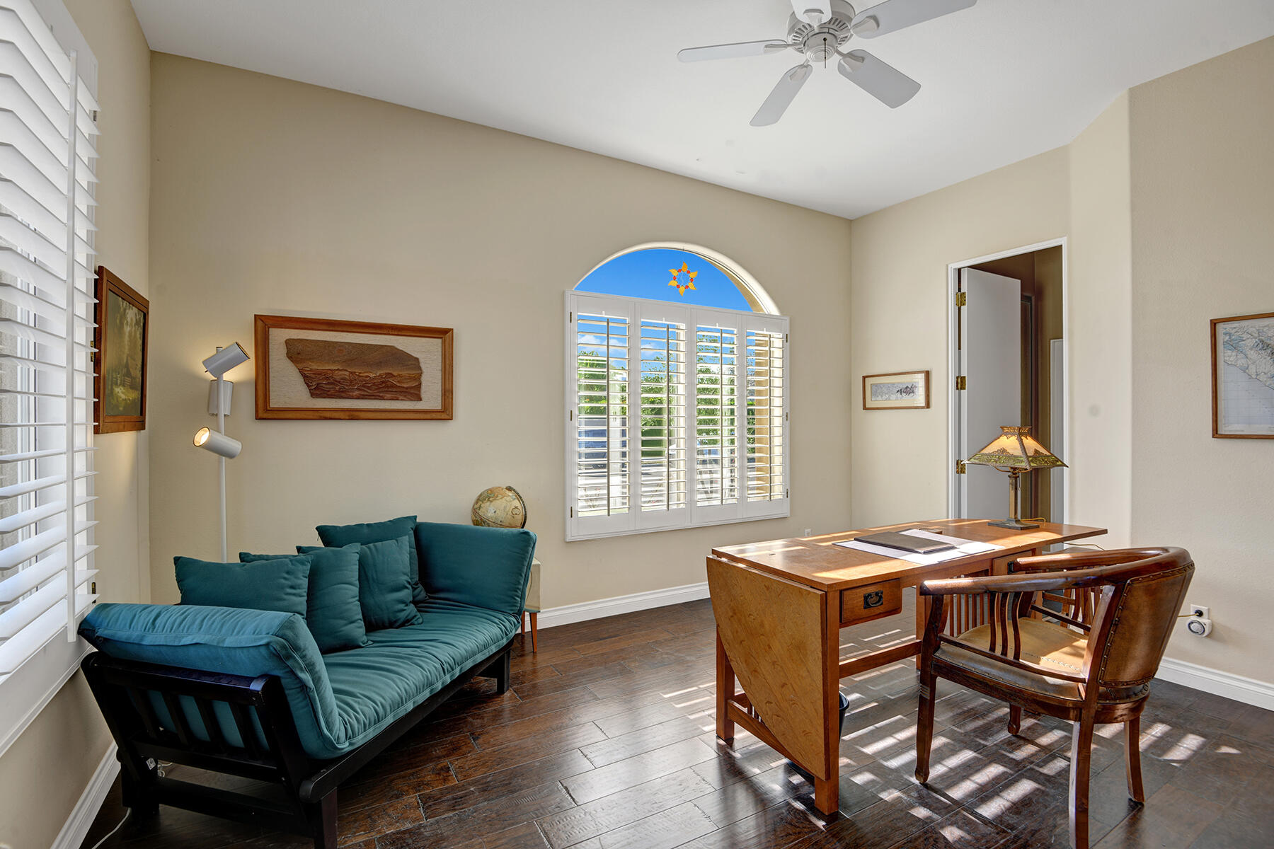 26 Scarborough Way Rancho Mirage, CA 92270 - Photo 45 of 65 OFFICE 2 REVERSE.jpg mls
