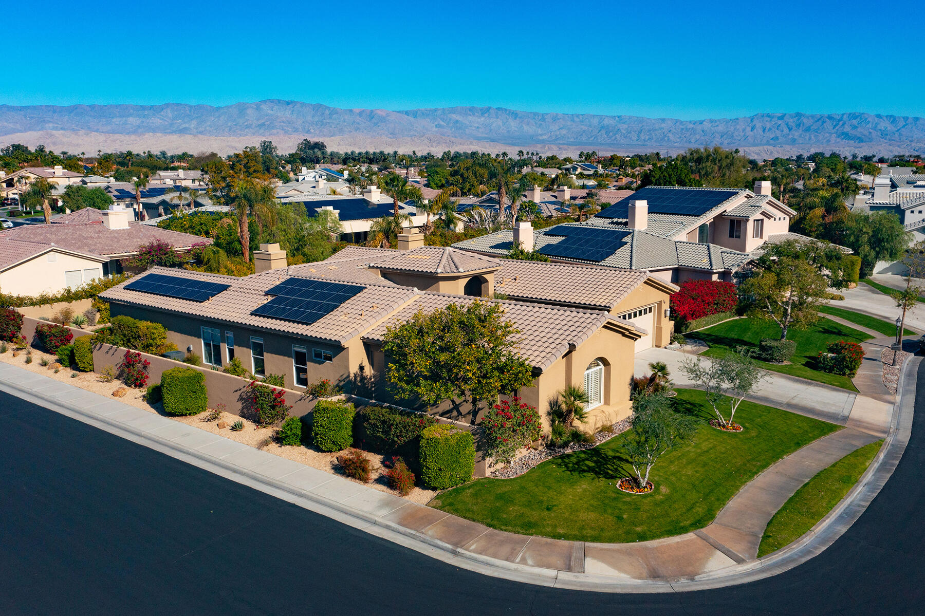 26 Scarborough Way Rancho Mirage, CA 92270 - Photo 65 of 65 DRONE CORNER LOT MLS