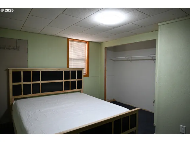 $140,000 | 115 North Water Street, Weston, OR 97886