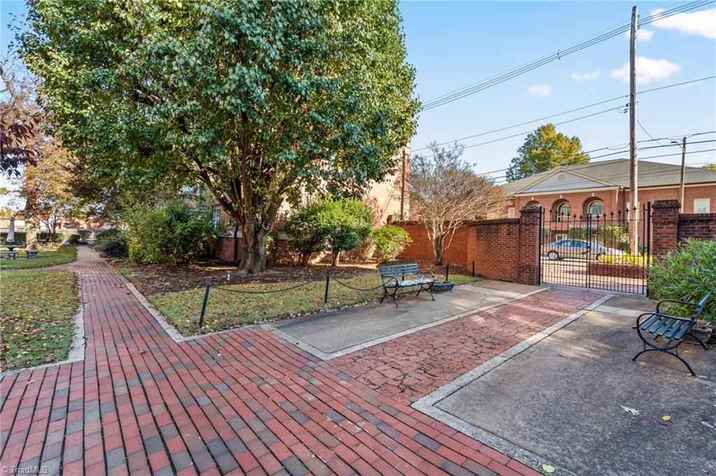 1207 North Main Street High Point, NC 27262 - Photo 17 of 25