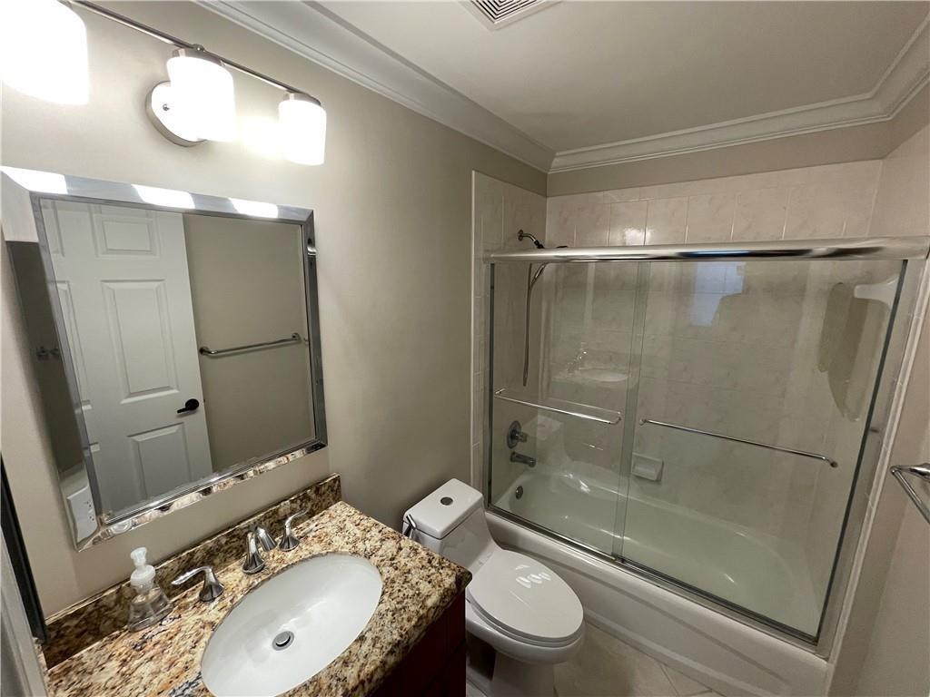The Ridges Weston, FL 33331 - Photo 15 of 17 Second Bathroom