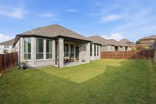 $545,000 | 1915 Hillside Court, Van Alstyne, TX 75495