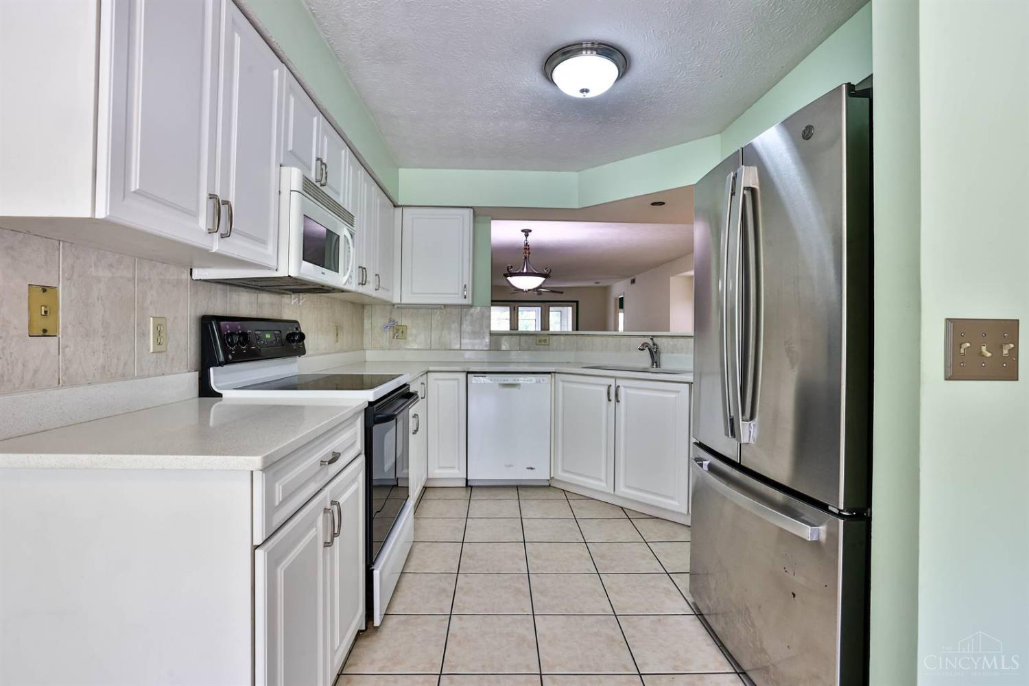 7640 Cheviot Road, Unit 209 Cincinnati, OH 45247 - Photo 13 of 30