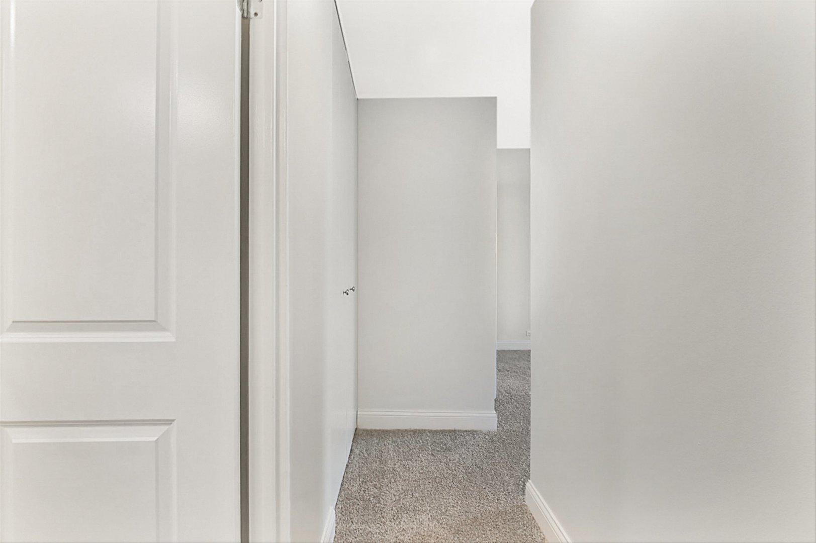 6033 North Sheridan Road, Unit 35F Chicago, IL 60660 - Photo 17 of 89