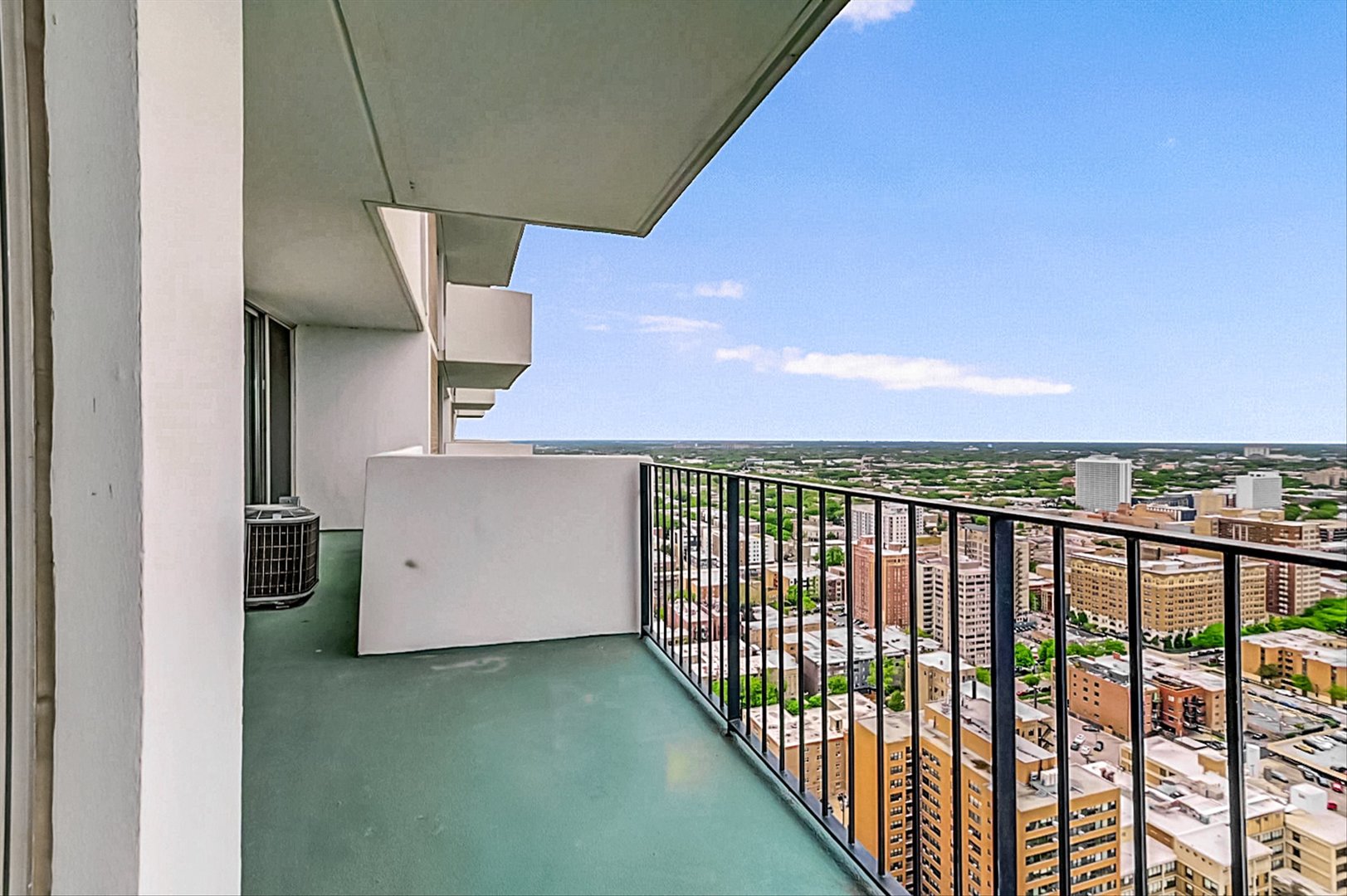 6033 North Sheridan Road, Unit 35F Chicago, IL 60660 - Photo 26 of 89