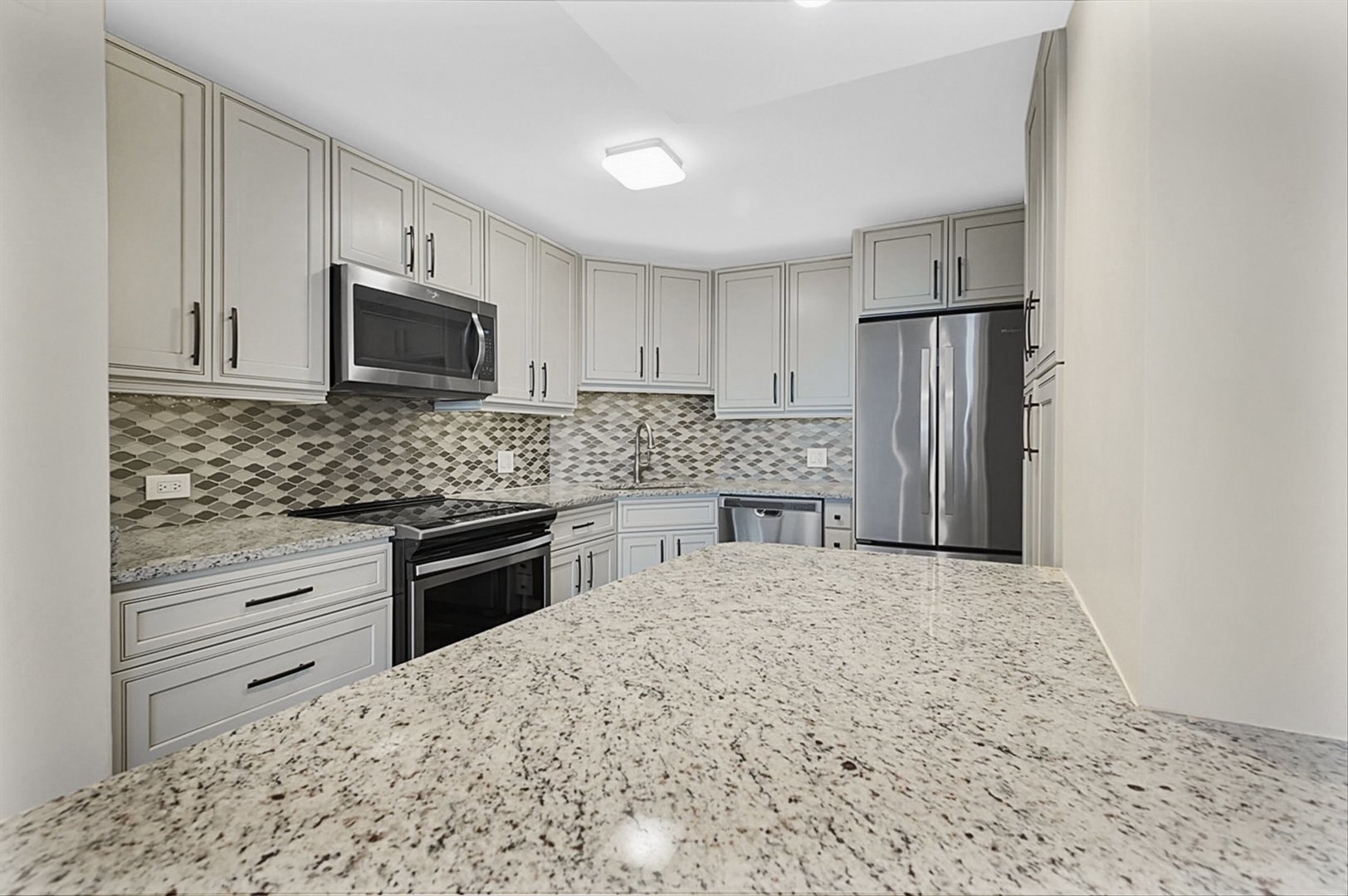 6033 North Sheridan Road, Unit 35F Chicago, IL 60660 - Photo 7 of 89