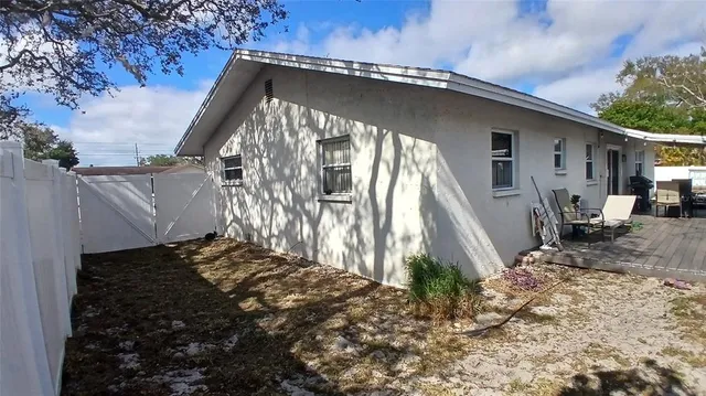 $399,900 | 2209 Jacaranda Court, Dunedin, FL 34698