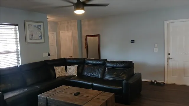 $399,900 | 2209 Jacaranda Court, Dunedin, FL 34698