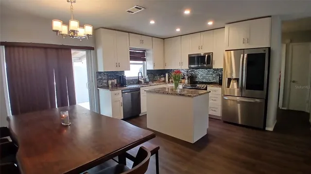 $399,900 | 2209 Jacaranda Court, Dunedin, FL 34698