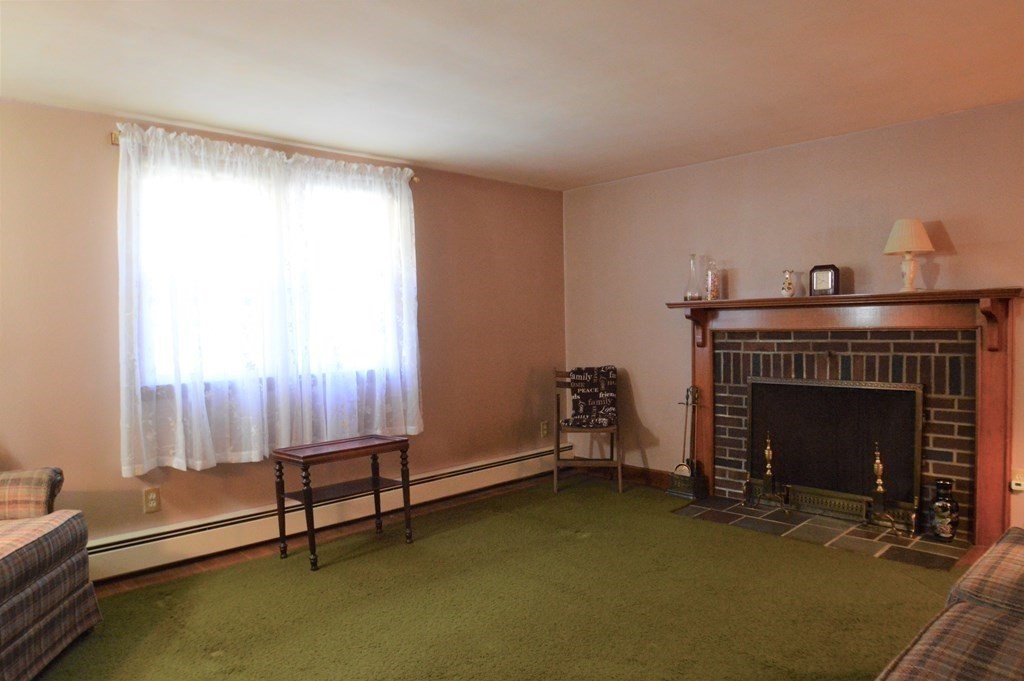 46 Berlin Road Marlborough, MA 01752 - Photo 15 of 38 Gallery Image 15