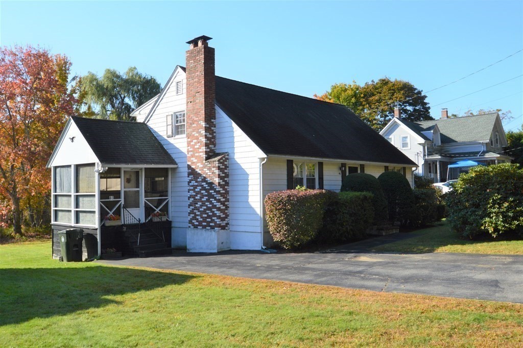 46 Berlin Road Marlborough, MA 01752 - Photo 3 of 38 Gallery Image 3