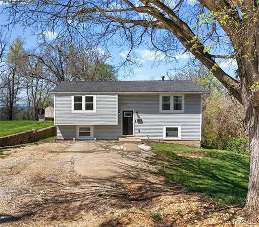 $232,000 | 706 Bogy Street, De Soto, MO 63020