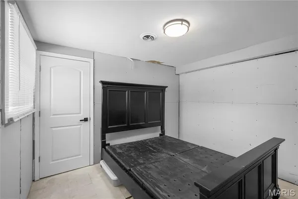 $229,000 | 706 Bogy Street, De Soto, MO 63020
