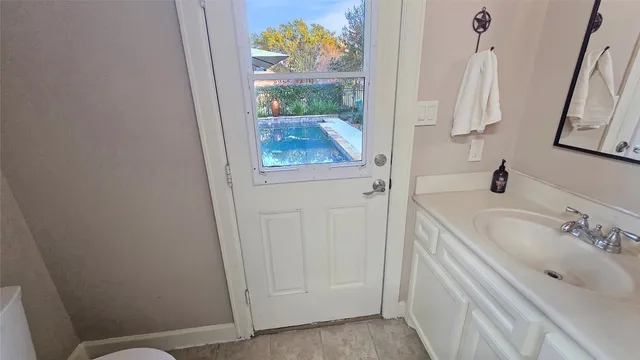 $750,000 | 15305 Chichester Lane, Jersey Village, TX 77040