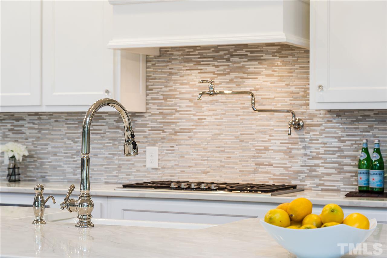 2329 Lyon Street Raleigh, NC 27608 - Photo 9 of 30