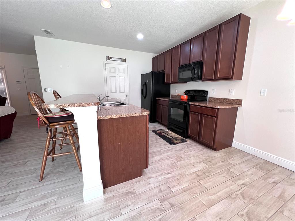 2002 Gold Spring Cove Kissimmee, FL 34743 - Photo 6 of 27 Gallery Image 6