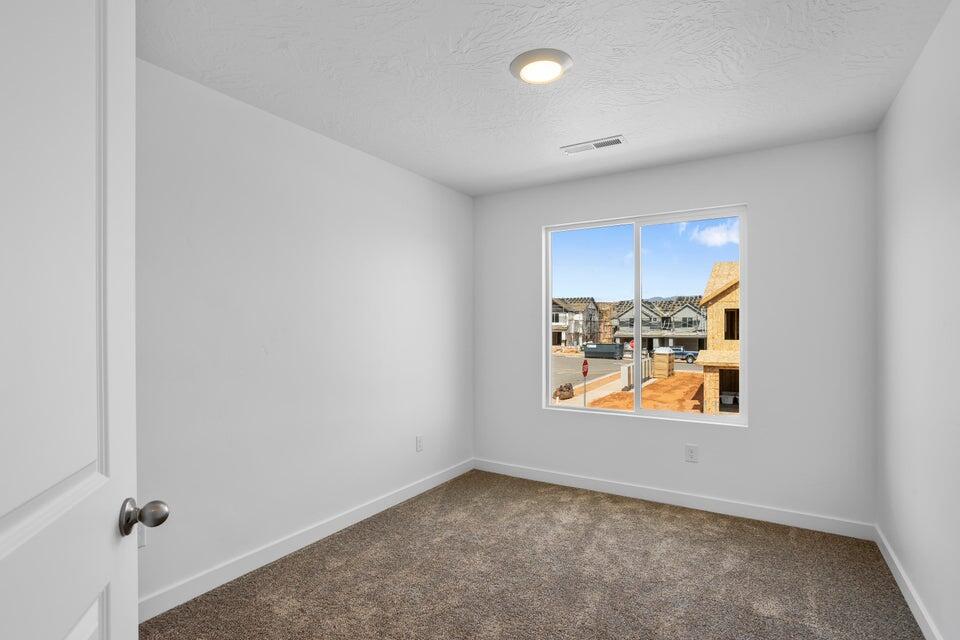 2188 South Wolverine, Unit 2533 Washington, UT 84780 - Photo 26 of 41 25