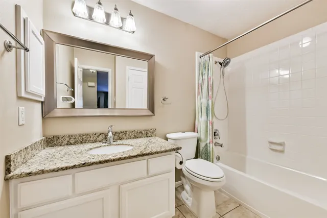 $529,900 | 16910 Cottonwood Way, Houston, TX 77059