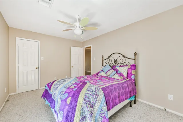 $529,900 | 16910 Cottonwood Way, Houston, TX 77059