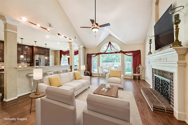 $529,900 | 16910 Cottonwood Way, Houston, TX 77059