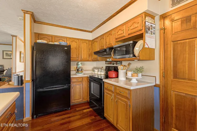 $1,200,000 | 143 Bendamere Drive, Kingston, TN 37763