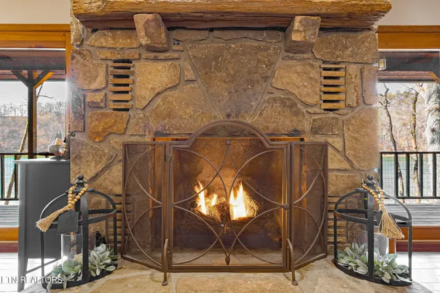 $1,200,000 | 143 Bendamere Drive, Kingston, TN 37763