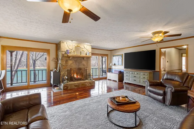 $1,200,000 | 143 Bendamere Drive, Kingston, TN 37763