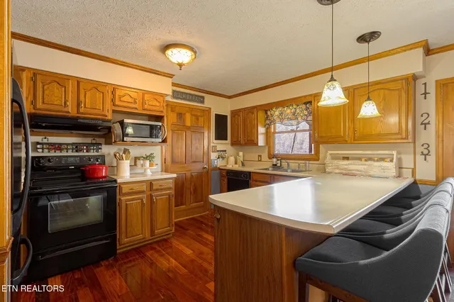 $1,200,000 | 143 Bendamere Drive, Kingston, TN 37763